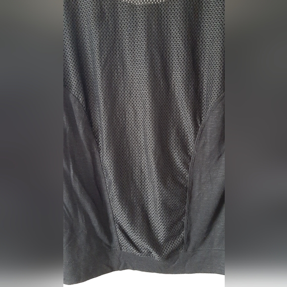 Balance Collection Top - Picture 5 of 5